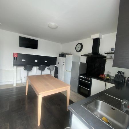Edinburgh West Side Hostel ภายนอก รูปภาพ